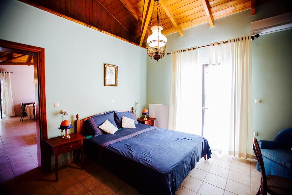Loft Near The Beach Loutráki Buitenkant foto